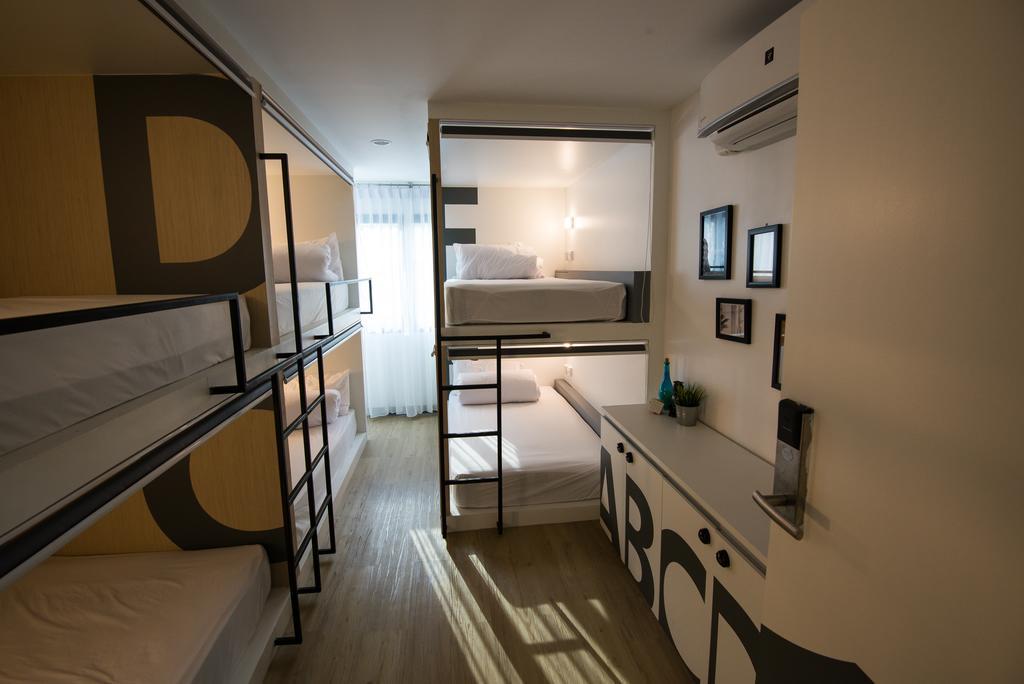 Monkeynap Hostel Bangkok Extérieur photo