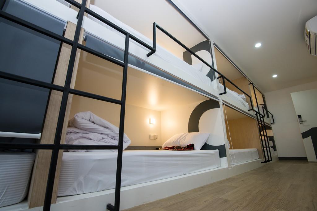 Monkeynap Hostel Bangkok Extérieur photo