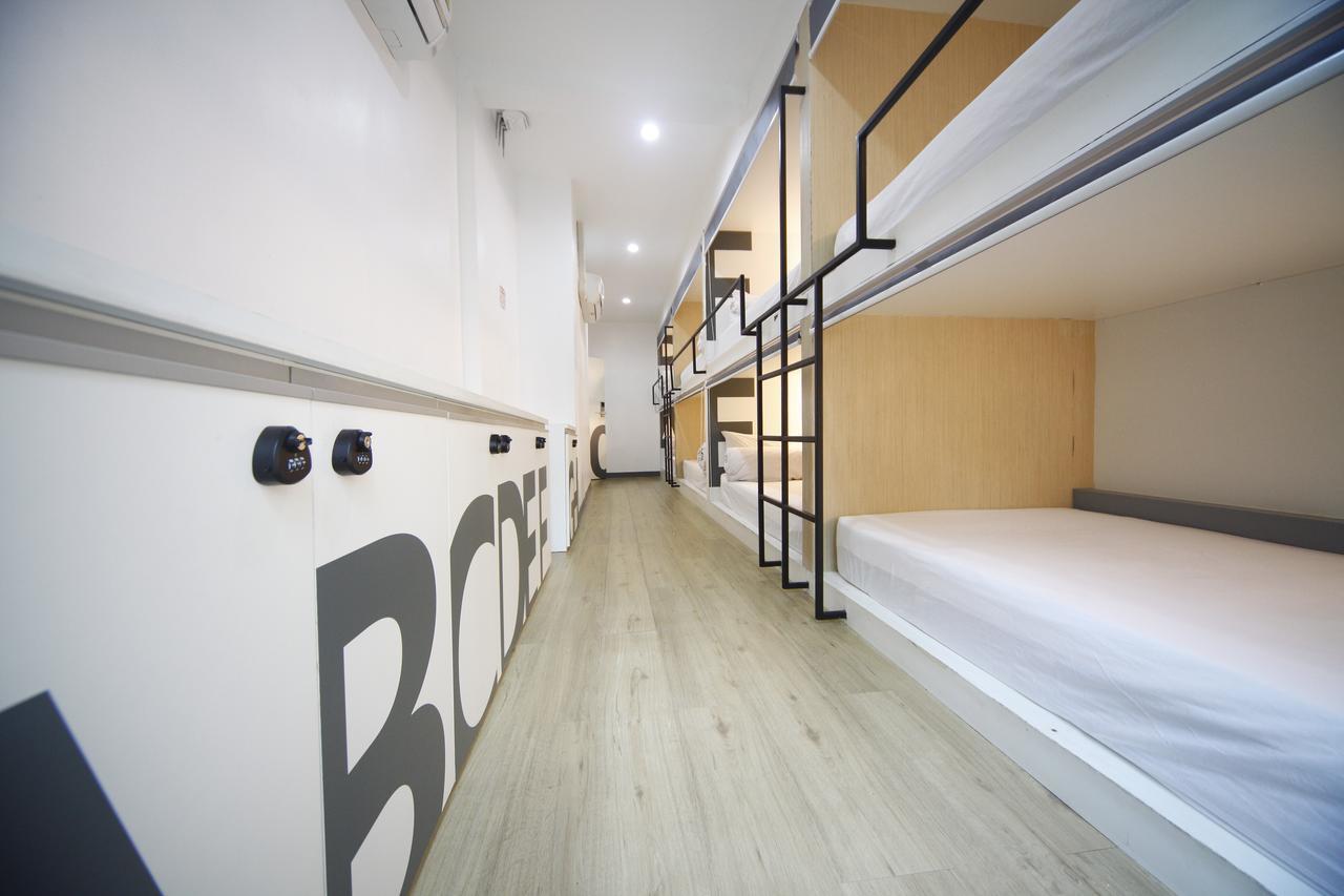Monkeynap Hostel Bangkok Extérieur photo