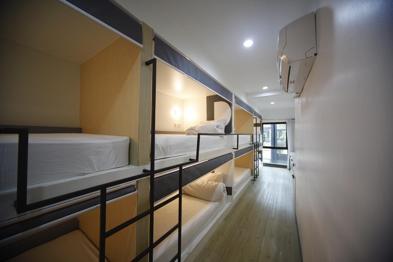 Monkeynap Hostel Bangkok Extérieur photo