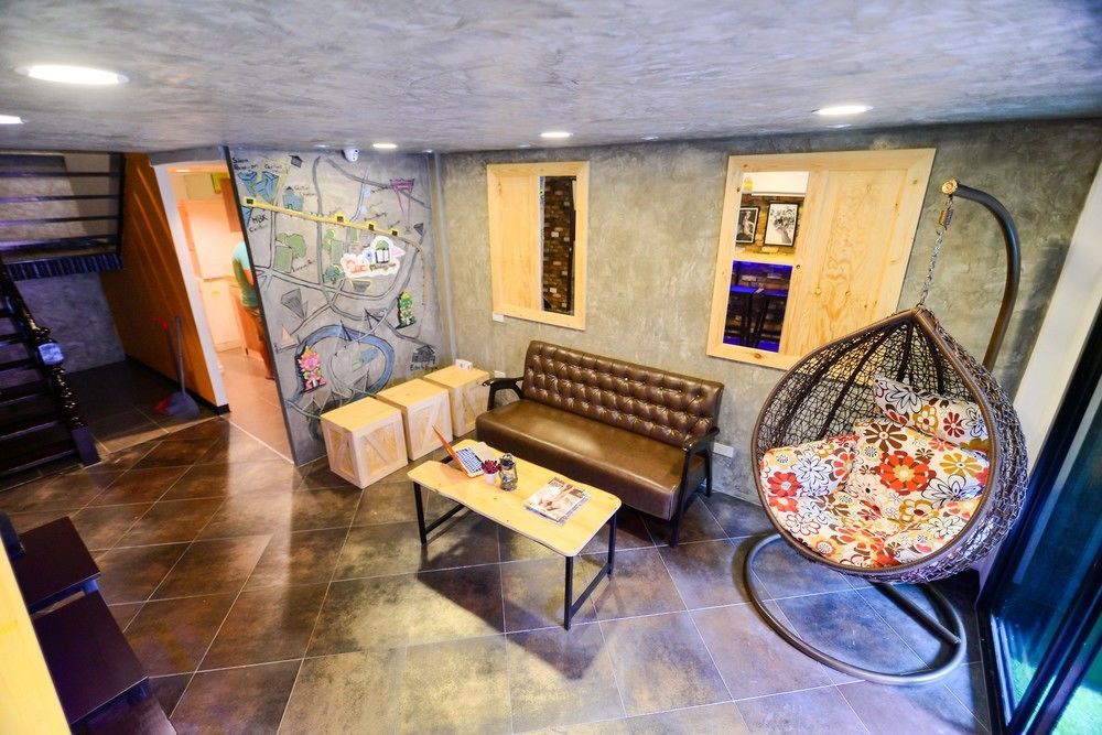 Monkeynap Hostel Bangkok Extérieur photo